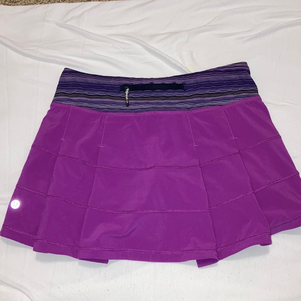 Lulu lemon tennis pace rival skirt size 4 regular